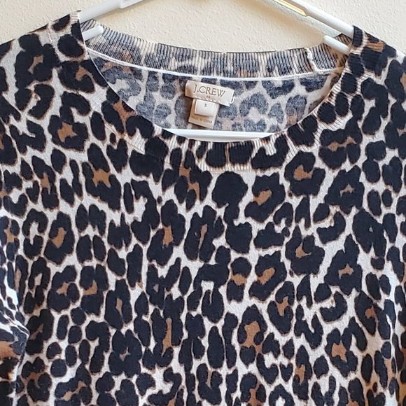 J. Crew Animal Print Crew Neck Sweater Size Small - Picture 8 of 16